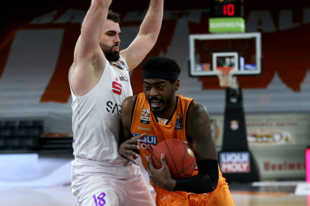 更让对手不 更让对手不