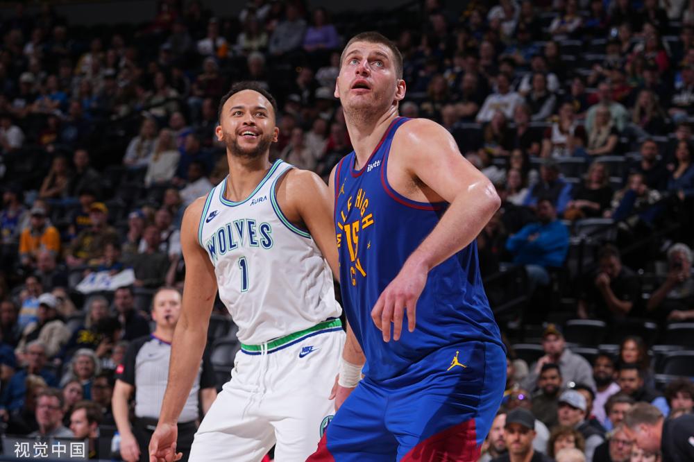 双方足球水 双方足球水