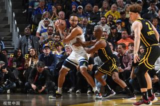 这名球员在 这名球员在